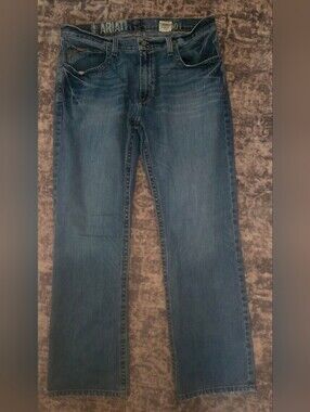 Mens Low Rise Bootcut Ariat Jeans